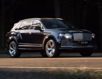 Bentley Bentayga EWB Azure [Australia] '2022–pr.