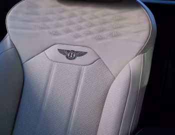 Interior Bentley Bentayga EWB Azure [Australia] '2022–pr.