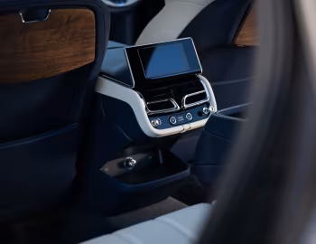 Interior Bentley Bentayga EWB Azure [Australia] '2022–pr.