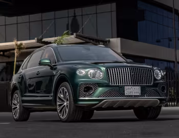 Bentley Bentayga EWB Azure [Middle East] '2022–pr.