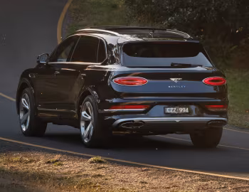 Bentley Bentayga EWB Azure [Australia] '2022–pr.
