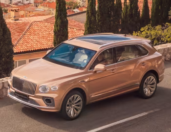 Bentley Bentayga EWB Azure [Worldwide] '2022–pr.