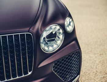 Bentley Bentayga EWB Azure [UK-spec] '2022–pr.