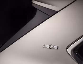 Bentley Bentayga EWB Azure "First Edition" [Worldwide] '2022