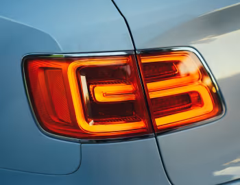 Bentley Bentayga Hybrid [Worldwide] '2018–20