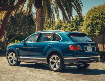 Bentley Bentayga Hybrid [Worldwide] '2018–20