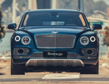 Bentley Bentayga Hybrid [Worldwide] '2018–20