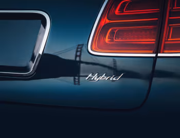 Bentley Bentayga Hybrid [Worldwide] '2018–20