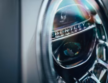2020 Bentley Bentayga Hybrid [North America] '2019–20