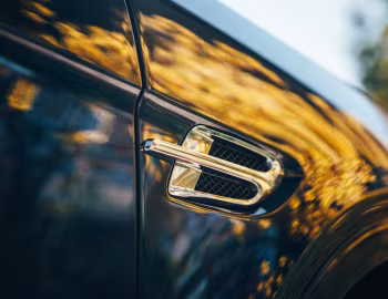 Bentley Bentayga Hybrid [Worldwide] '2018–20