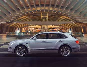 Bentley Bentayga Hybrid [Worldwide] '2018–20