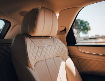 Interior 2020 Bentley Bentayga Hybrid [North America] '2019–20