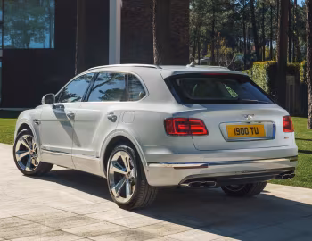 Bentley Bentayga Hybrid [Worldwide] '2018–20