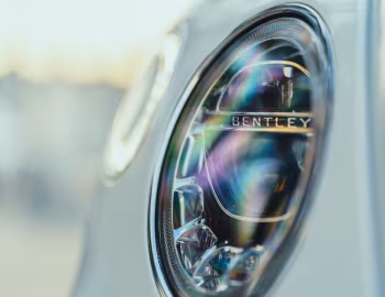 Bentley Bentayga Hybrid [Worldwide] '2018–20