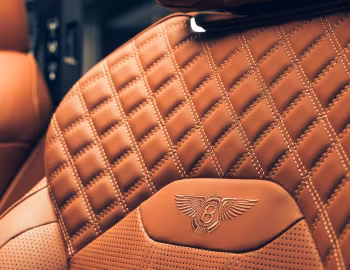 Interior Bentley Bentayga Hybrid Peninsula London '2024