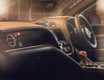 Interior Bentley Bentayga "Private White V.C" by Mulliner '02.2024
