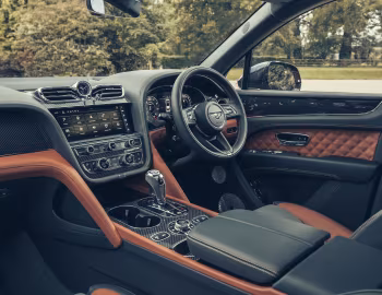 Interior Bentley Bentayga S [UK-spec] '2021–pr.