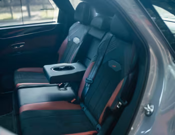 Interior Bentley Bentayga S [Japan] '2022–pr.