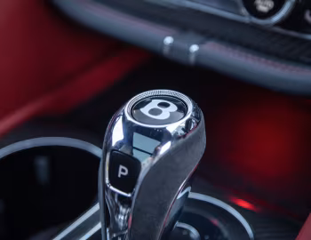 Interior Bentley Bentayga S [Australia] '2022–pr.
