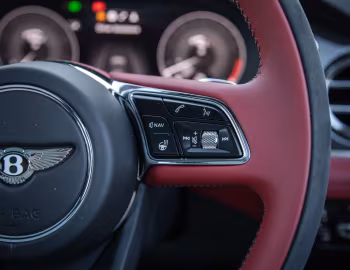 Interior Bentley Bentayga S [Australia] '2022–pr.