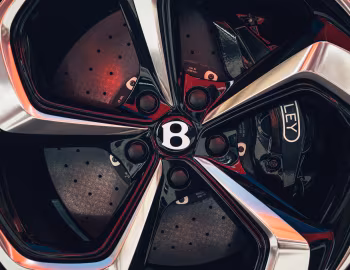 Bentley Bentayga S [Worldwide] '2021–pr.