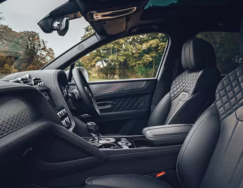 Interior Bentley Bentayga V8 [UK-spec] '2020–pr.