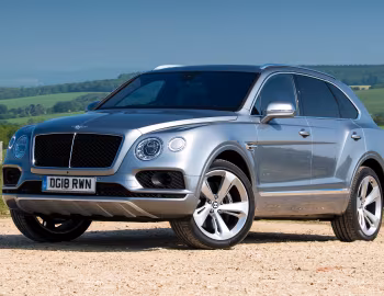 Bentley Bentayga V8 [UK-spec] '2018–20