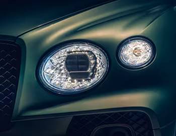 Bentley Bentayga V8 [Worldwide] '2020–pr.