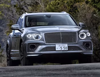 Bentley Bentayga V8 [Japan] '2020–pr.