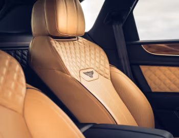 Interior Bentley Bentayga V8 [Worldwide] '2020–pr.