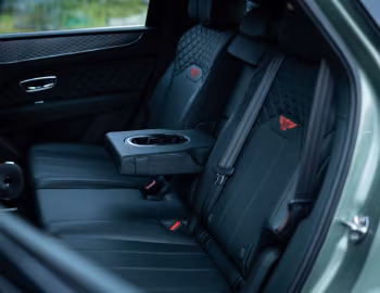 Interior Bentley Bentayga V8 [Japan] '2020–pr.