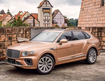 Bentley Bentayga V8 [Malaysia] '2020–pr.