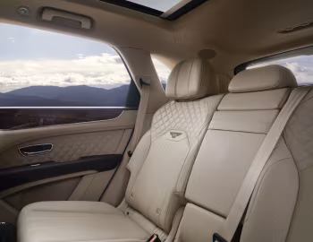 Interior Bentley Bentayga V8 [Worldwide] '2020–pr.