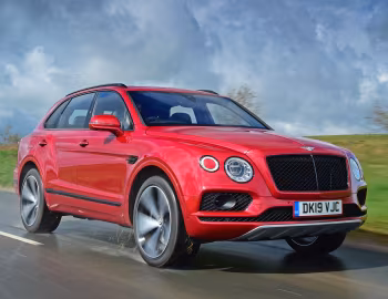 Bentley Bentayga V8 [UK-spec] '2018–20