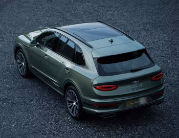 Bentley Bentayga V8 [Japan] '2020–pr.
