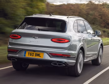 Bentley Bentayga V8 [UK-spec] '2020–pr.
