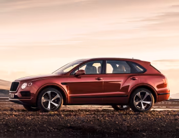 Bentley Bentayga V8 [Worldwide] '2018–20