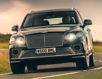 Bentley Bentayga V8 [Worldwide] '2020–pr.