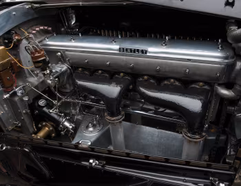 Sob o capô Bentley Speed 6 Sportsman’s Saloon by Corsica (HM2861) '1930
