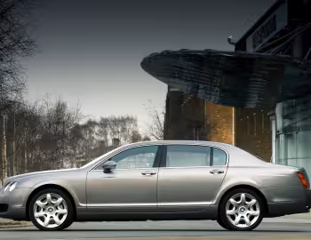 Bentley Continental Flying Spur [UK-spec] '2005–08