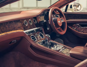 Painel frontal Bentley Continental GT Azure "Inspired by R-Type Continental (JAS 949)" by Mulliner '01.2023