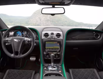 Painel frontal Bentley Continental GT3-R '2014–15