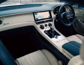 Painel frontal Bentley Continental GT Azure [Japan] '2025–pr.