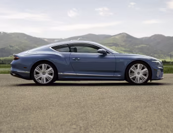 2026 Bentley Continental GT Azure [North America] '2025–pr.