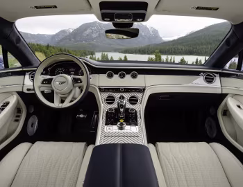 Panel frontal 2026 Bentley Continental GT Azure [North America] '2025–pr.