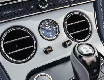 Interior 2025–pr. Bentley Continental GT Azure Convertible [North America] '2025–pr.