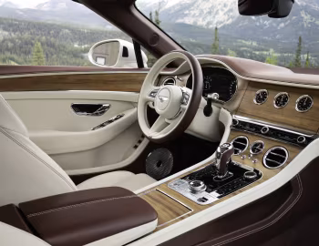 Interior 2025–pr. Bentley Continental GT Convertible [North America] '2025–pr.