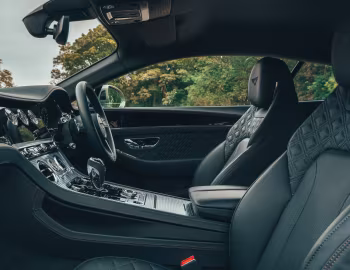 Interior Bentley Continental GT V8 [UK-spec] '2019–24