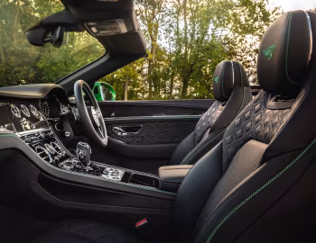 Interior Bentley Continental GT V8 Convertible [UK-spec] '2019–24