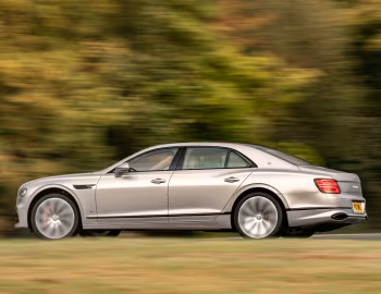 Bentley Flying Spur Blackline [UK-spec] '2019–22